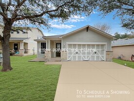 317 Sandy Shl in Boerne, TX - Building Photo
