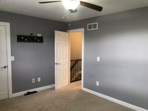 986 Shaula Dr in Columbus, OH - Building Photo - Building Photo