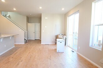 4345 S Netherland St in Aurora, CO - Building Photo - Building Photo