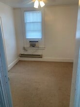 1408 Watts St, Unit D in Charleston, WV - Building Photo - Building Photo