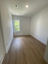 12 Claremont Ave-Unit -2 in Jersey City, NJ - Building Photo - Building Photo