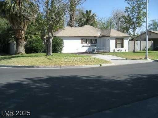 1301 Bracken Ave in Las Vegas, NV - Building Photo - Building Photo