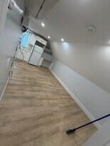 12 Chestnut Ave in Lynn, MA - Building Photo