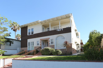 907 16th St in Santa Monica, CA - Building Photo - Building Photo