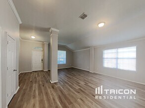 637 Chalk Knoll Rd in Fort Worth, TX - Building Photo - Building Photo