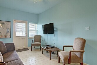 602 Sea Breeze Ln, Unit SI FL1-ID1023162P in Port Aransas, TX - Building Photo - Building Photo