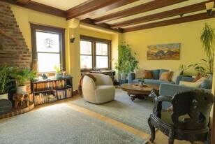 364 62nd St in Oakland, CA - Building Photo