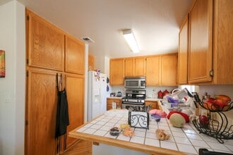 1189 Camino Del Sol in San Marcos, CA - Building Photo - Building Photo