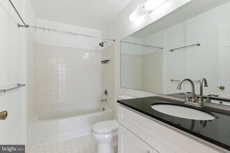 30 Voscek Ct, Unit 30 Voscek in Trenton, NJ - Building Photo - Building Photo