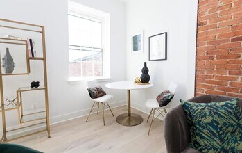 415 St Paul St in Baltimore, MD - Foto de edificio - Building Photo