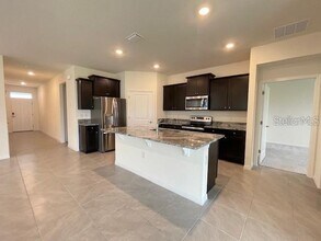 5084 Stokes Wy in Wildwood, FL - Building Photo - Building Photo