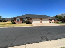 576 E 5500 S in Ogden, UT - Building Photo