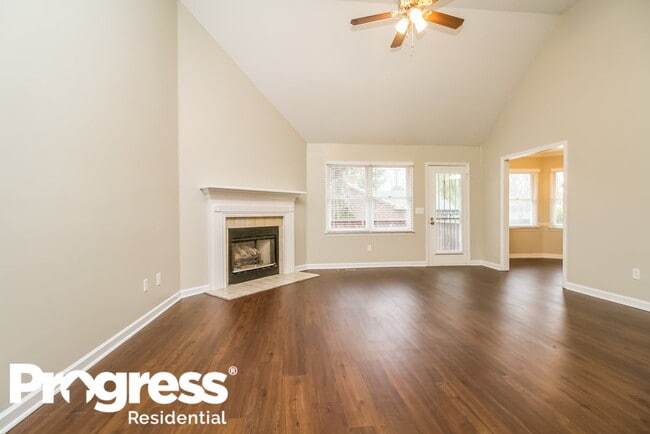 2140 Liberty Dr in Murfreesboro, TN - Building Photo - Building Photo