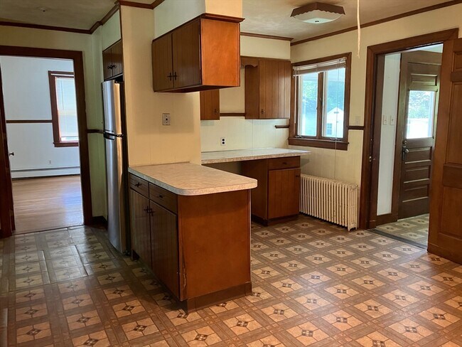 123 Elm St, Unit 2 in Andover, MA - Building Photo - Building Photo