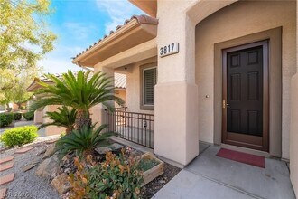 3817 Honey Ridge Ct in Las Vegas, NV - Building Photo - Building Photo