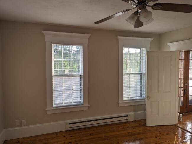 280 Lake St, Unit 2 in Bristol, NH - Building Photo - Building Photo