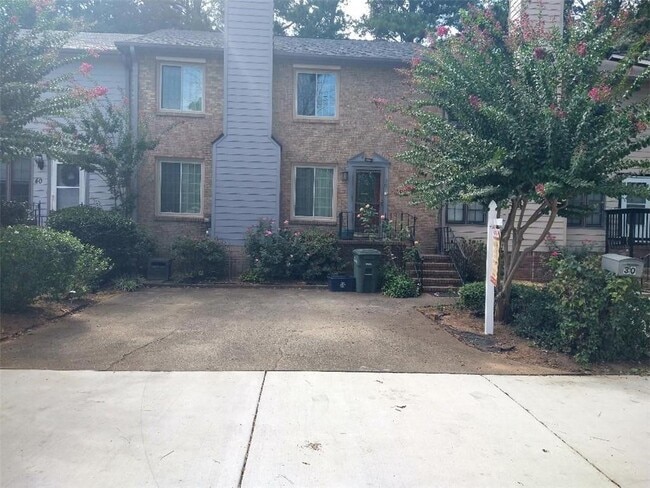 property at 30 Powers Ferry Manor SE