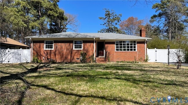 property at 1612 Delma Dr