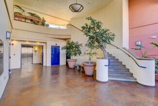 235 Market St in San Diego, CA - Building Photo - Building Photo