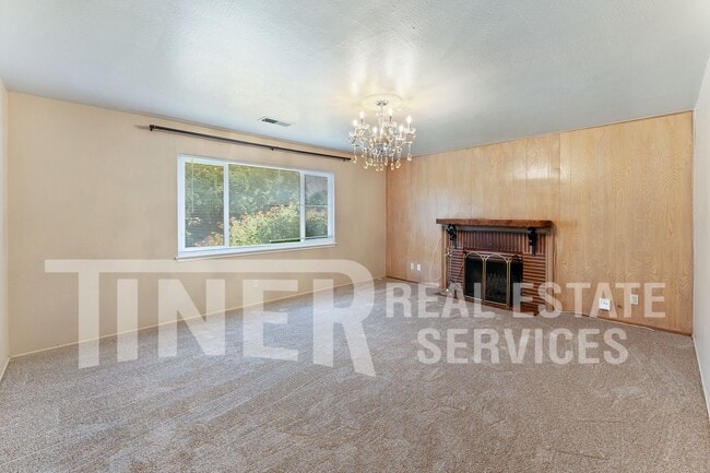 7519 Westgate Dr in Citrus Heights, CA - Building Photo - Building Photo