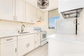 1025 Kalo Pl in Honolulu, HI - Building Photo - Building Photo