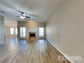 2108 Cancun Dr in Mansfield, TX - Building Photo - Building Photo