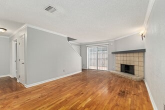 9516 Pagewood Ln in Houston, TX - Building Photo - Building Photo