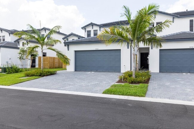 property at 3050 Park Pl