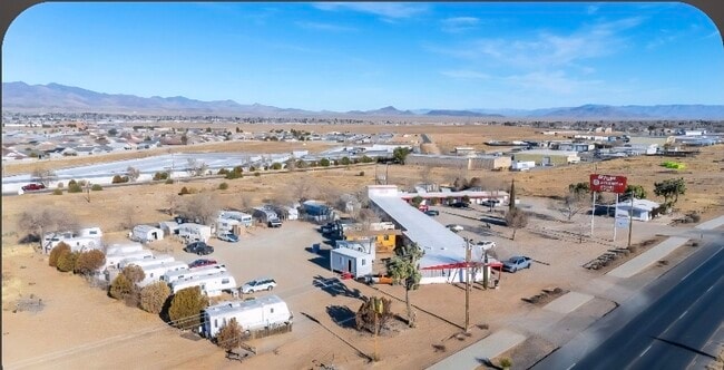 3801 E Andy Devine Ave in Kingman, AZ - Building Photo - Building Photo