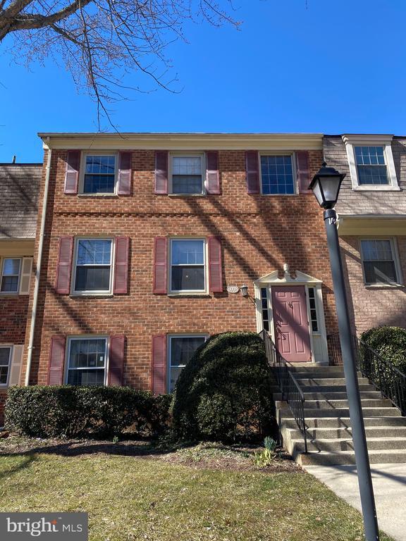 property at 6008 Westchester Park Dr