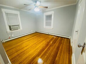 69 Grand Ave in Rockville Centre, NY - Building Photo - Building Photo