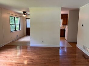 1405 Southland Vista Ct NE in Atlanta, GA - Foto de edificio - Building Photo