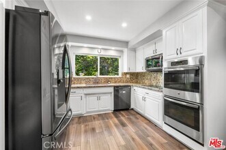 8204 Clemens Ave in Los Angeles, CA - Building Photo - Building Photo