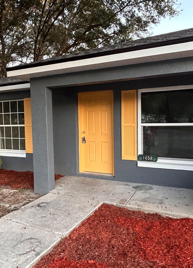 property at 1658 SW 108th Ln