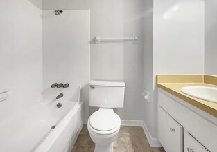 352 Aquarius Concourse in Orange Park, FL - Building Photo - Building Photo