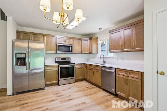 1015 Chelsea Dr in Goodlettsville, TN - Building Photo - Building Photo