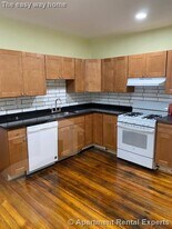 119 Harvard St in Cambridge, MA - Building Photo