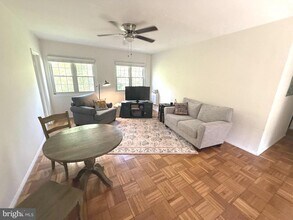 1751 Preston Rd in Alexandria, VA - Building Photo - Building Photo