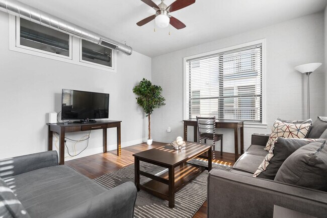 235 S Delaware St in Indianapolis, IN - Building Photo - Building Photo