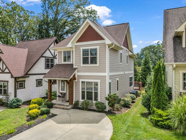 property at 19 Tudor Way