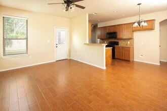 1011 Brown Rock Dr in New Braunfels, TX - Building Photo - Building Photo
