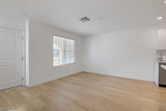 951 Jigglypuff Pl in Henderson, NV - Building Photo - Building Photo