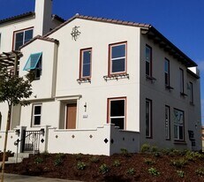 656 Martina St in Camarillo, CA - Building Photo