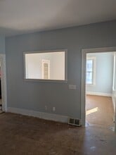 74 Ward St, Unit 1 in Fitchburg, MA - Building Photo - Building Photo