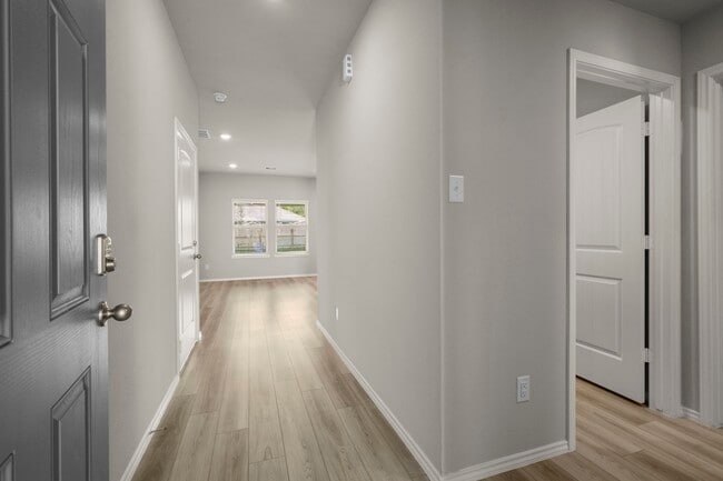 property at 212 Barton Crk