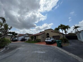 8910 SW 4th Ln in Miami, FL - Building Photo - Building Photo