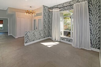 2092 Timucua Trail in Nokomis, FL - Building Photo - Building Photo