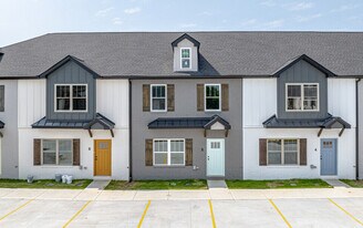 Cedar City Townhomes in Lebanon, TN - Building Photo