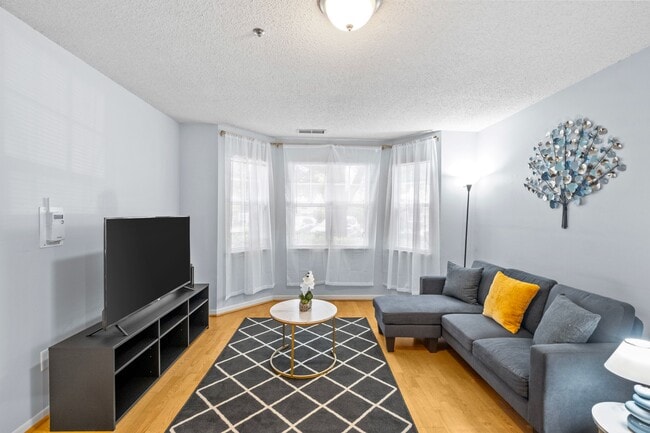 property at 525 Olmsted Park Pl