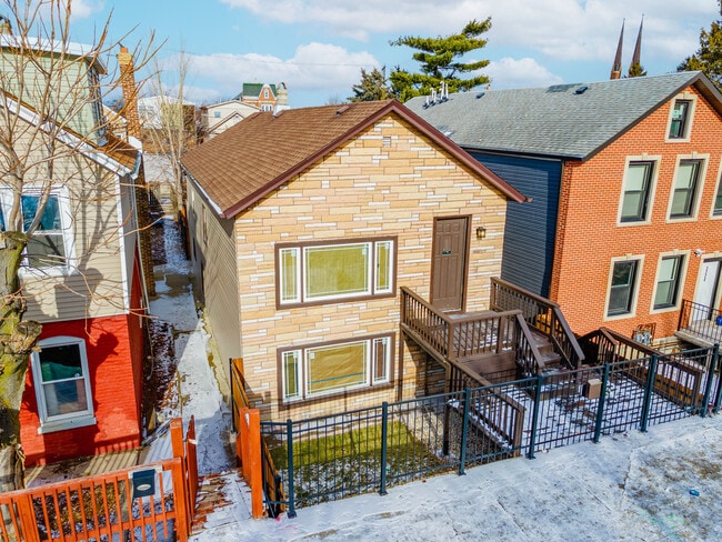 property at 2226 W 24th St